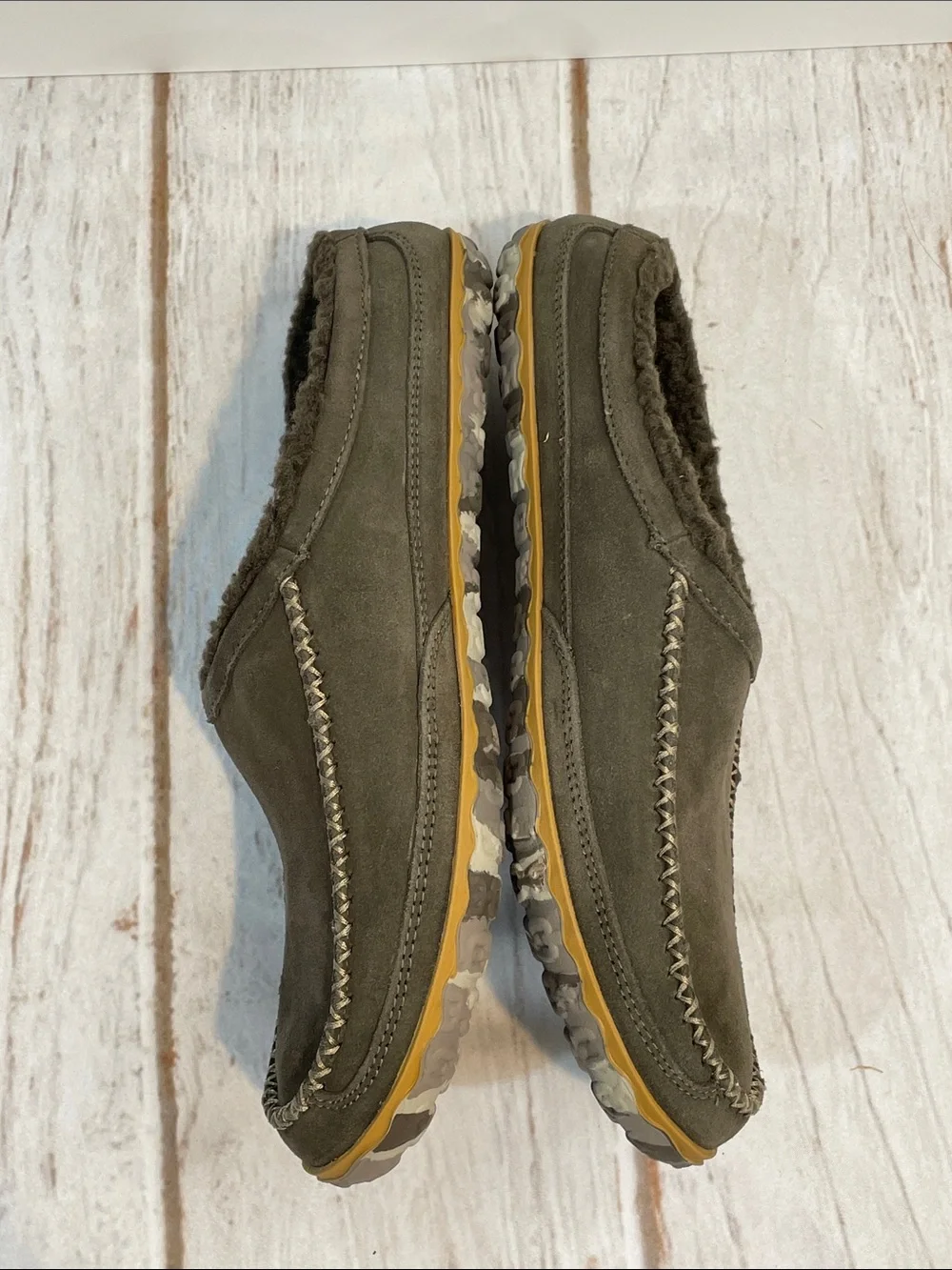 L.L. Bean Mens 10 Suede Slippers Grey Shearling Slip-On Loafers Low Back Cozy